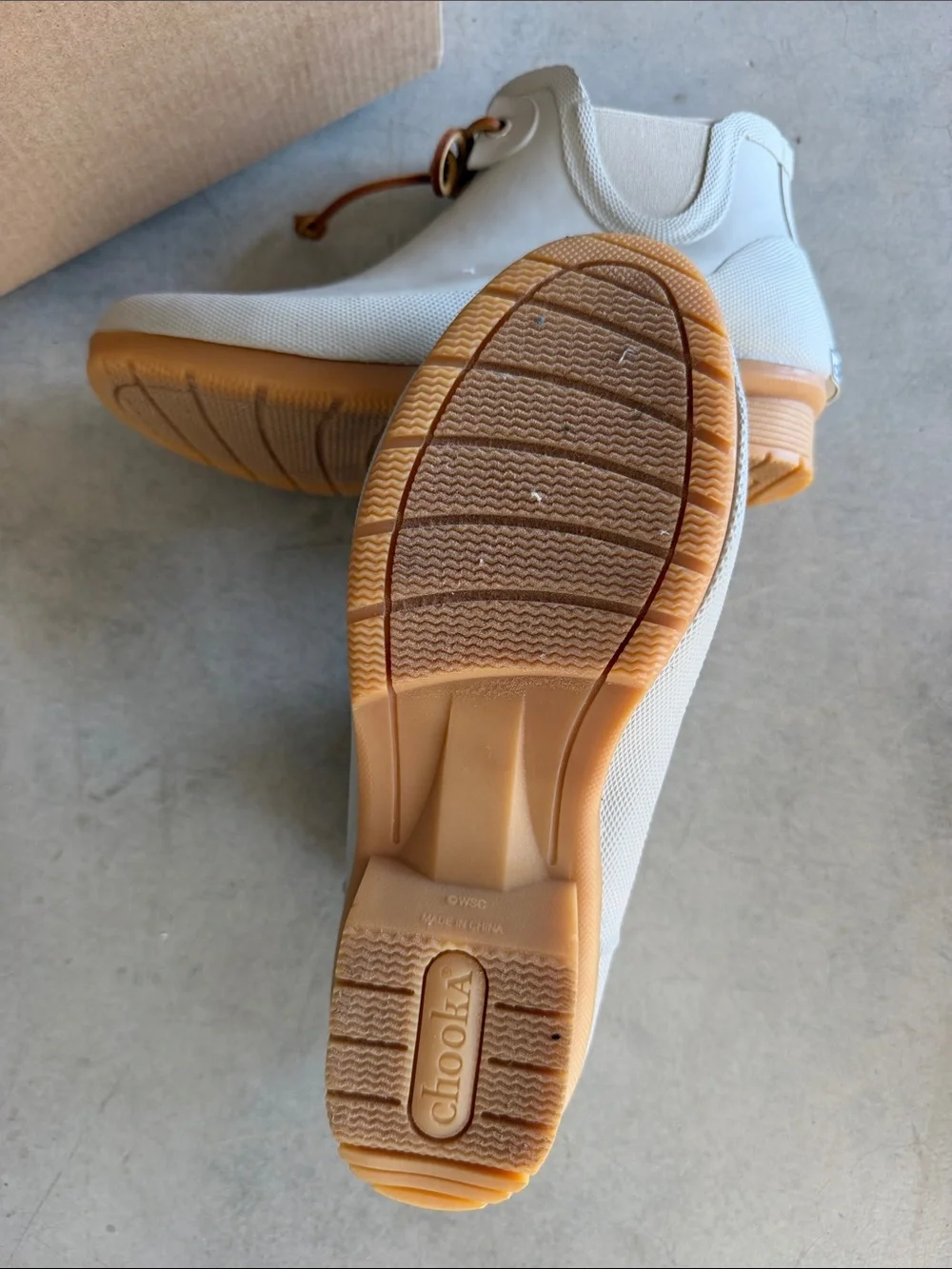 chooka Waterproof Ankle Rain Boots with Gum Sole size 7 sand, color, memory foam